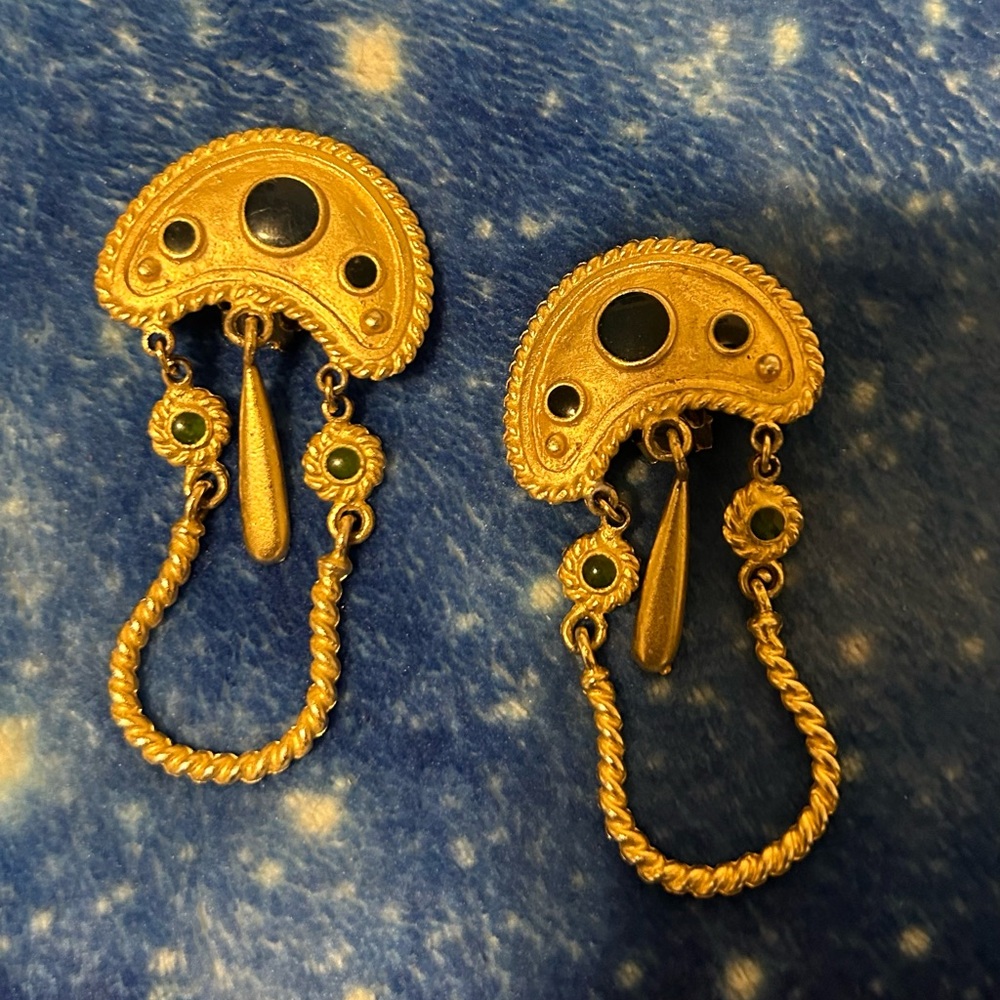 Vintage Gold and Black Dangle Earrings